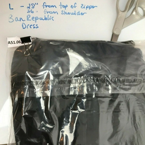 Banana Republic Black Wool Ruffle Front Dress Sz 2 - Picture 8 of 8